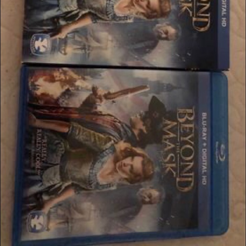 Blu-Ray Beyond the Mask DVD